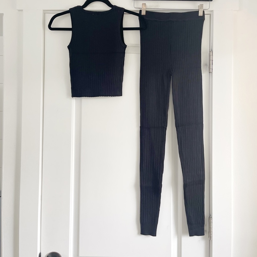 Daisy 2 Piece Ribbed Tank and Legging Set - Picture 3 of 5